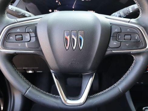 Used 2024 Buick Encore GX Preferred FWD image 11