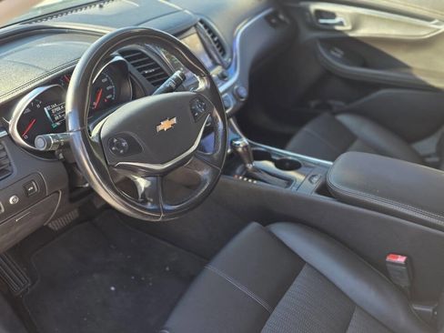 Used 2019 Chevrolet Impala LT image 16