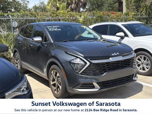 Used 2023 Kia Sportage EX FWD image 1