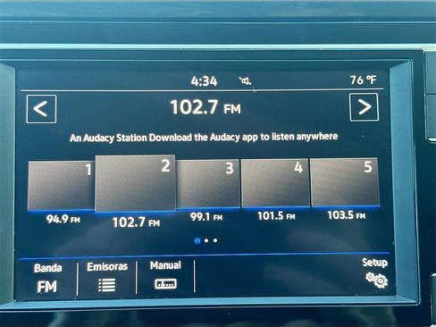 Used 2018 Volkswagen Tiguan S image 15