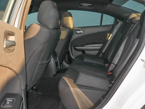 Used 2023 Dodge Charger SXT RWD image 8