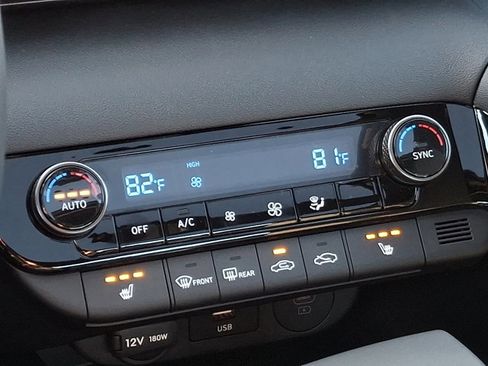 New 2026 Hyundai Elantra SEL Sport Premium image 14