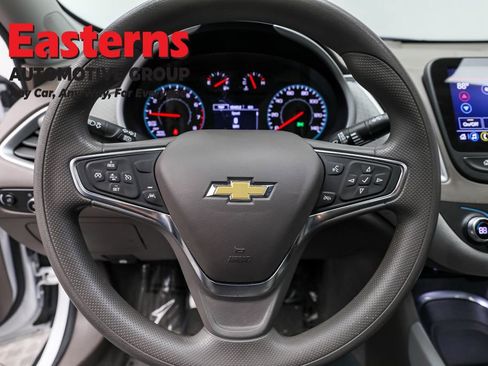 Used 2024 Chevrolet Malibu LT image 10