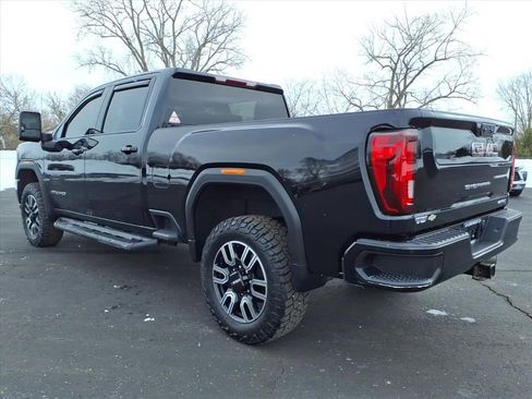 Used 2023 GMC Sierra 2500 AT4 image 7