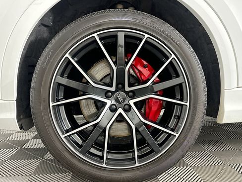 Used 2021 Audi SQ8 Prestige w/ Prestige Package image 34