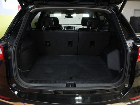 Used 2020 Chevrolet Equinox Premier FWD image 5