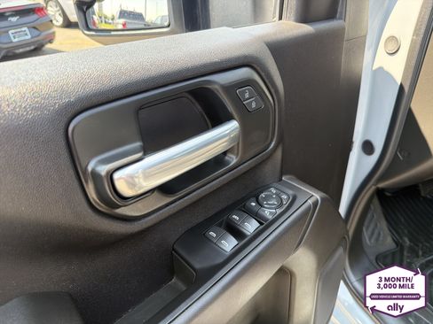Used 2025 Chevrolet Silverado 2500 Custom w/ Custom Value Package AWD/4WD image 14