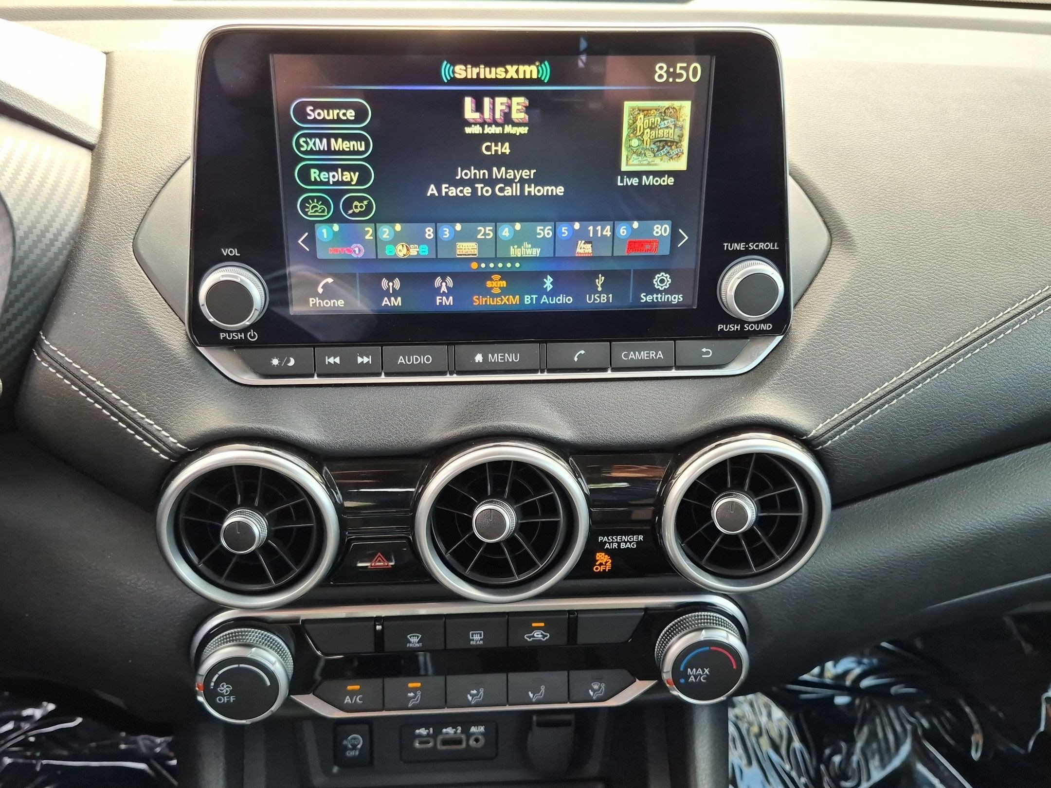 Used 2024 Nissan Sentra SV FWD image 18