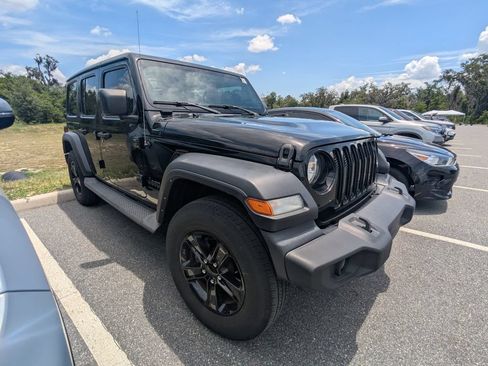 Used 2022 Jeep Wrangler Unlimited Sport AWD/4WD image 1
