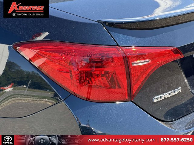Used 2017 Toyota Corolla SE w/ Carpet Mat Package (TMS) FWD image 12