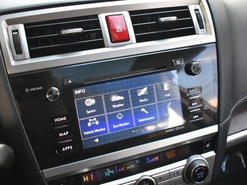 Used 2016 Subaru Outback 3.6R Limited image 23