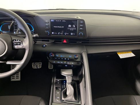 New 2026 Hyundai Elantra SEL Sport image 16
