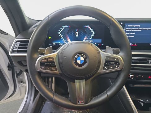 Used 2023 BMW 330i Sedan w/ M Sport Package RWD image 19