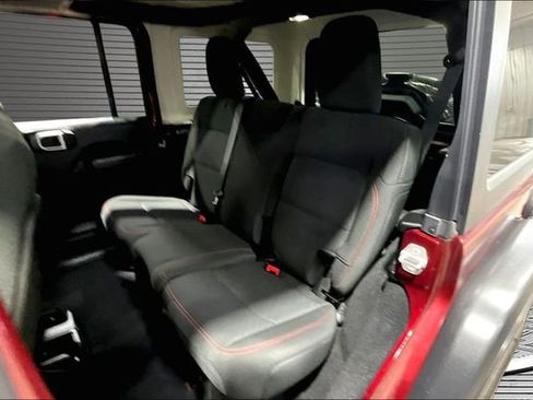 Used 2021 Jeep Wrangler Unlimited Rubicon AWD/4WD image 20