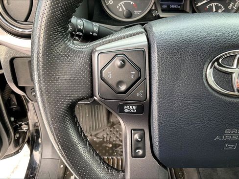 Used 2019 Toyota Tacoma TRD Off-Road image 20