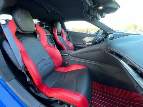 Used 2021 Chevrolet Corvette Stingray Premium Cpe w/ Z51 Performance Package RWD image 25