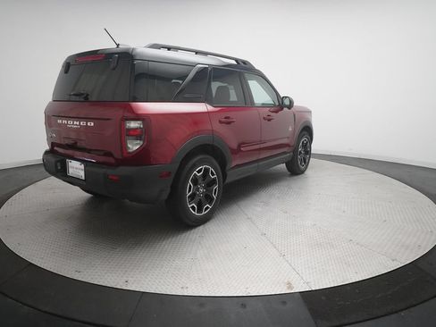 Used 2025 Ford Bronco Sport Outer Banks w/ Outer Banks Tech Package+ AWD/4WD image 34