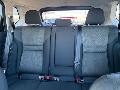 Used 2025 Nissan Rogue SV AWD/4WD image 34