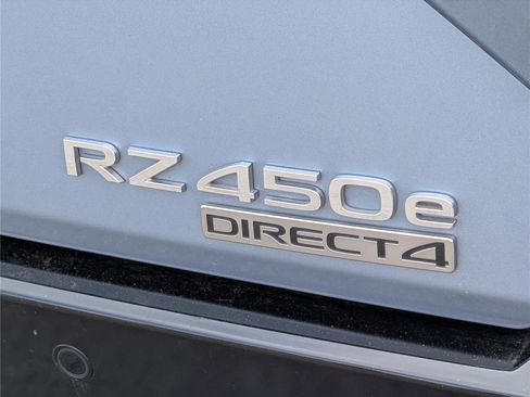 Used 2024 Lexus RZ 450e Premium w/ Technology Package image 9
