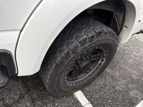 Used 2023 Ford F250 Lariat w/ Lariat Ultimate Package image 7