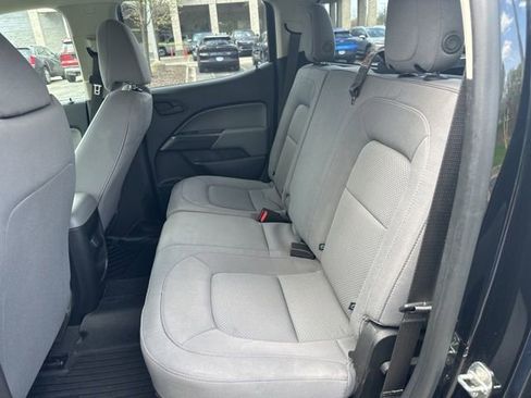 Used 2019 Chevrolet Colorado W/T w/ WT Convenience Package AWD/4WD image 22