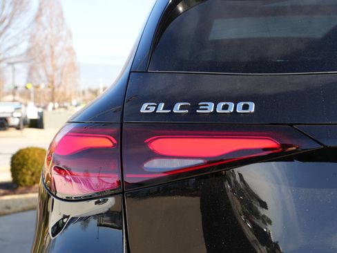 Used 2026 Mercedes-Benz GLC 300 4MATIC image 14