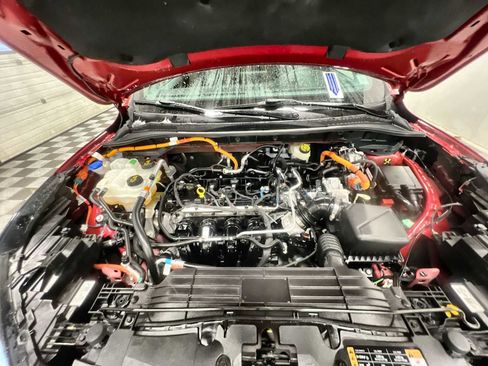 Used 2024 Ford Escape ST-Line Select image 17