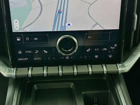 Used 2025 GMC Acadia Elevation image 23