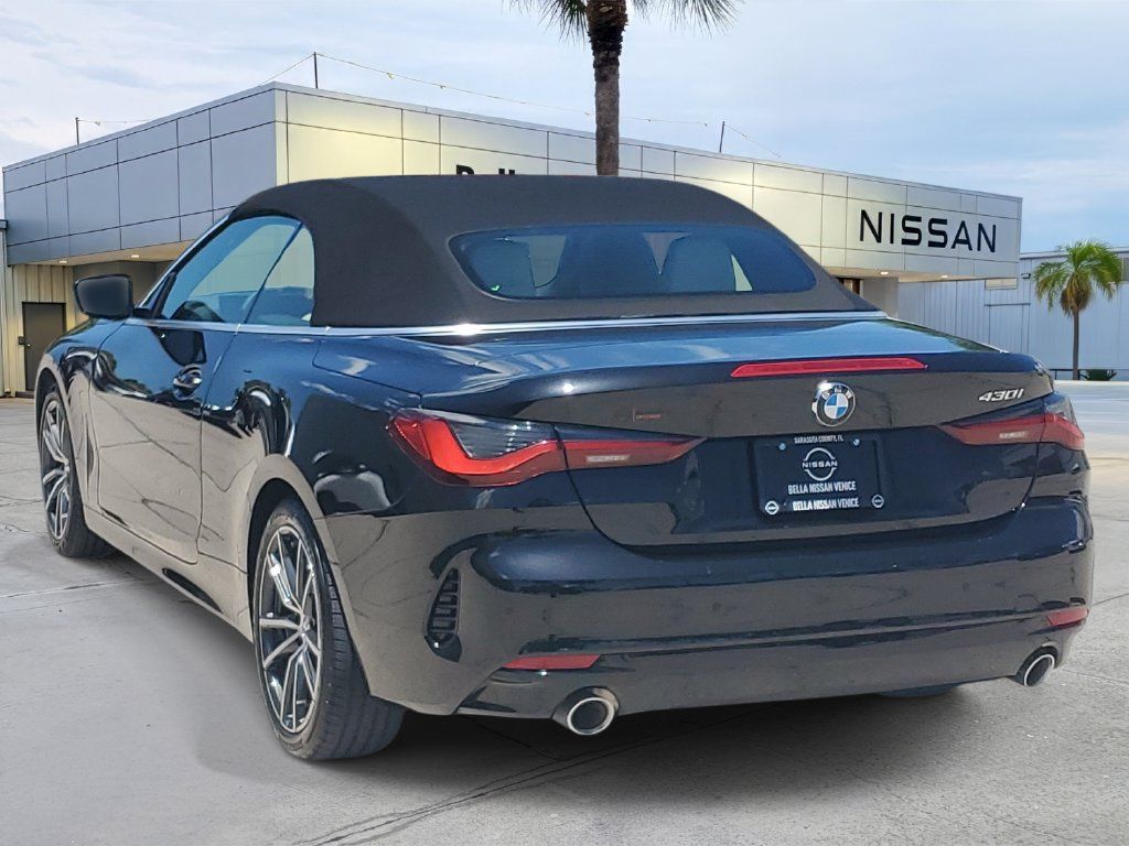 Used 2025 BMW 430i Convertible RWD image 4
