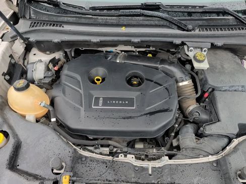 Used 2019 Lincoln MKC Select w/ Select Plus Package FWD image 26