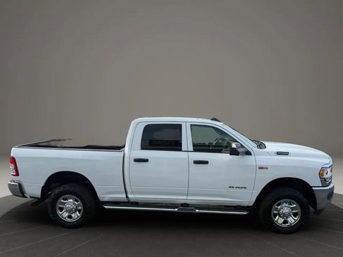 Used 2021 RAM 2500 Tradesman w/ Chrome Appearance Group AWD/4WD image 6
