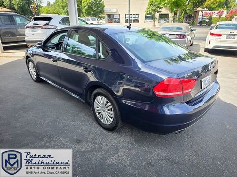 Used 2014 Volkswagen Passat 1.8T S image 7