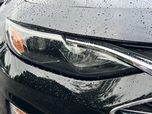 Used 2019 Chevrolet Malibu LT image 19