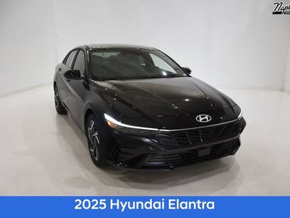 New 2025 Hyundai Elantra Limited
