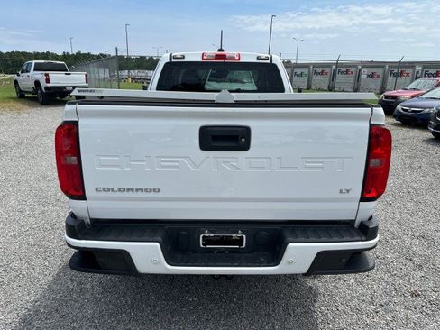 Used 2022 Chevrolet Colorado LT w/ Fleet Safety Package RWD image 10