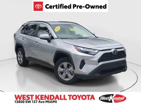 Certified 2025 Toyota RAV4 XLE image 1