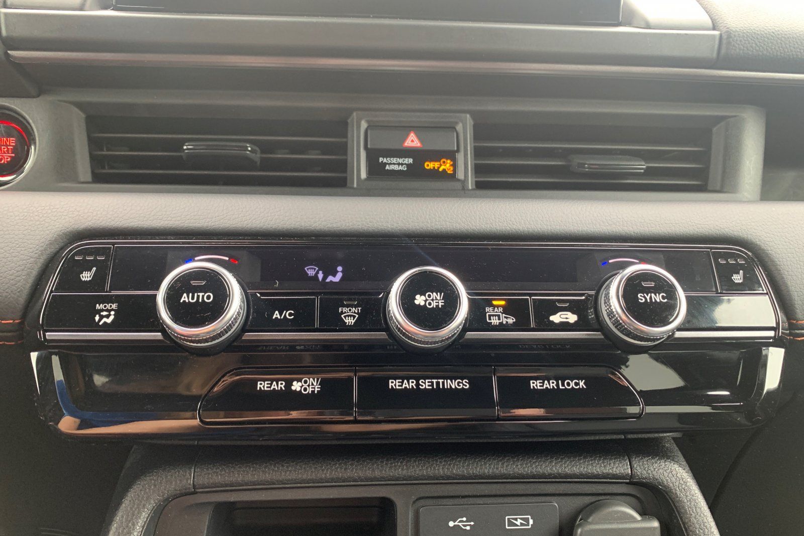 Used 2024 Honda Pilot TrailSport image 26
