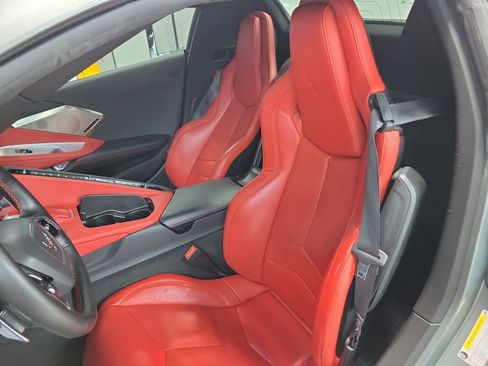 Used 2023 Chevrolet Corvette Stingray w/ Z51 Performance Package image 37