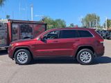 Used 2022 Jeep Grand Cherokee Laredo E image 3