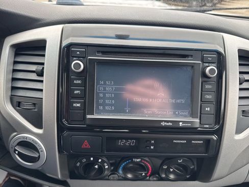 Used 2014 Toyota Tacoma 4x4 Double Cab w/ TRD Sport Package image 15