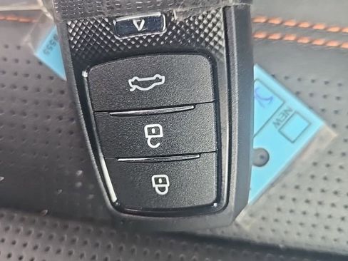 Used 2025 Honda CR-V Sport-L image 33