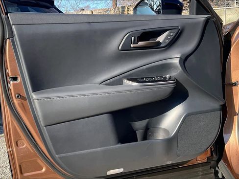 Used 2026 Toyota Crown Limited image 22