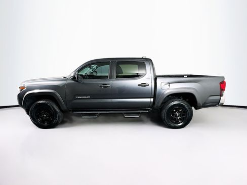 Used 2021 Toyota Tacoma SR5 image 4