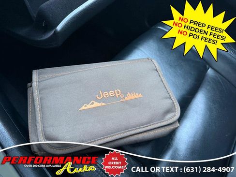 Used 2018 Jeep Grand Cherokee Limited image 29