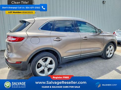 Used 2018 Lincoln MKC Premiere FWD image 4