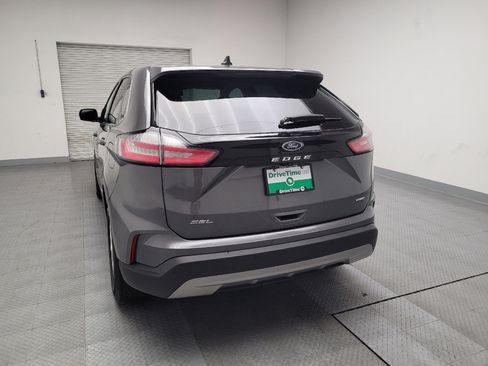 Used 2023 Ford Edge SEL image 6
