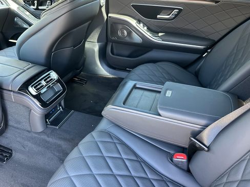 New 2025 Mercedes-Benz S 580e 4MATIC Sedan image 23
