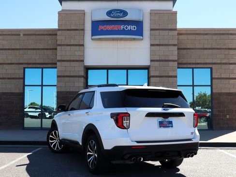 Used 2020 Ford Explorer ST w/ Premium Technology Package AWD/4WD image 8