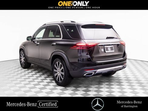 Certified 2025 Mercedes-Benz GLE 450 4MATIC image 3