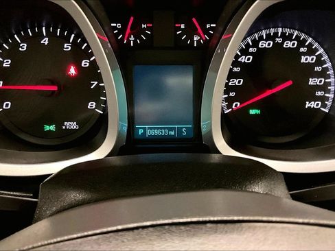 Used 2015 Chevrolet Equinox LT w/ Driver Convenience Package FWD image 13